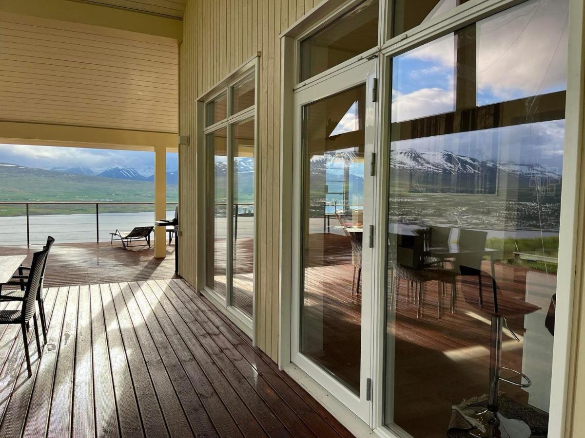 Akureyri - Cabin With An Amazing View Bagian luar foto
