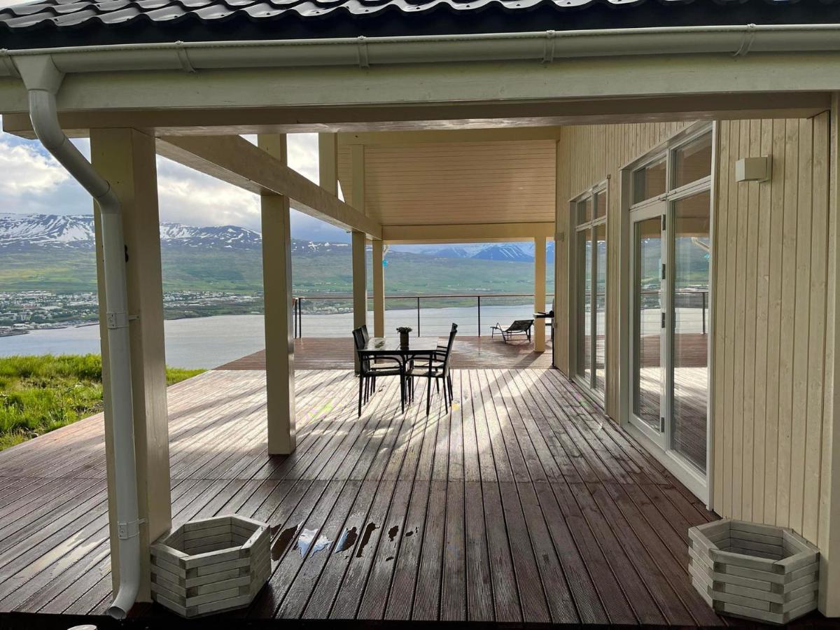 Akureyri - Cabin With An Amazing View Bagian luar foto