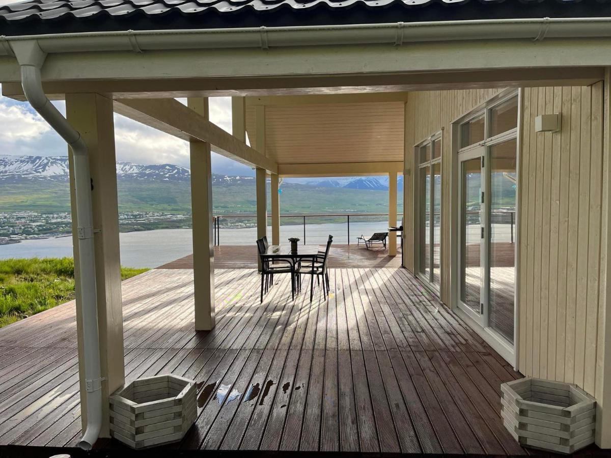 Akureyri - Cabin With An Amazing View Villa Bagian luar foto