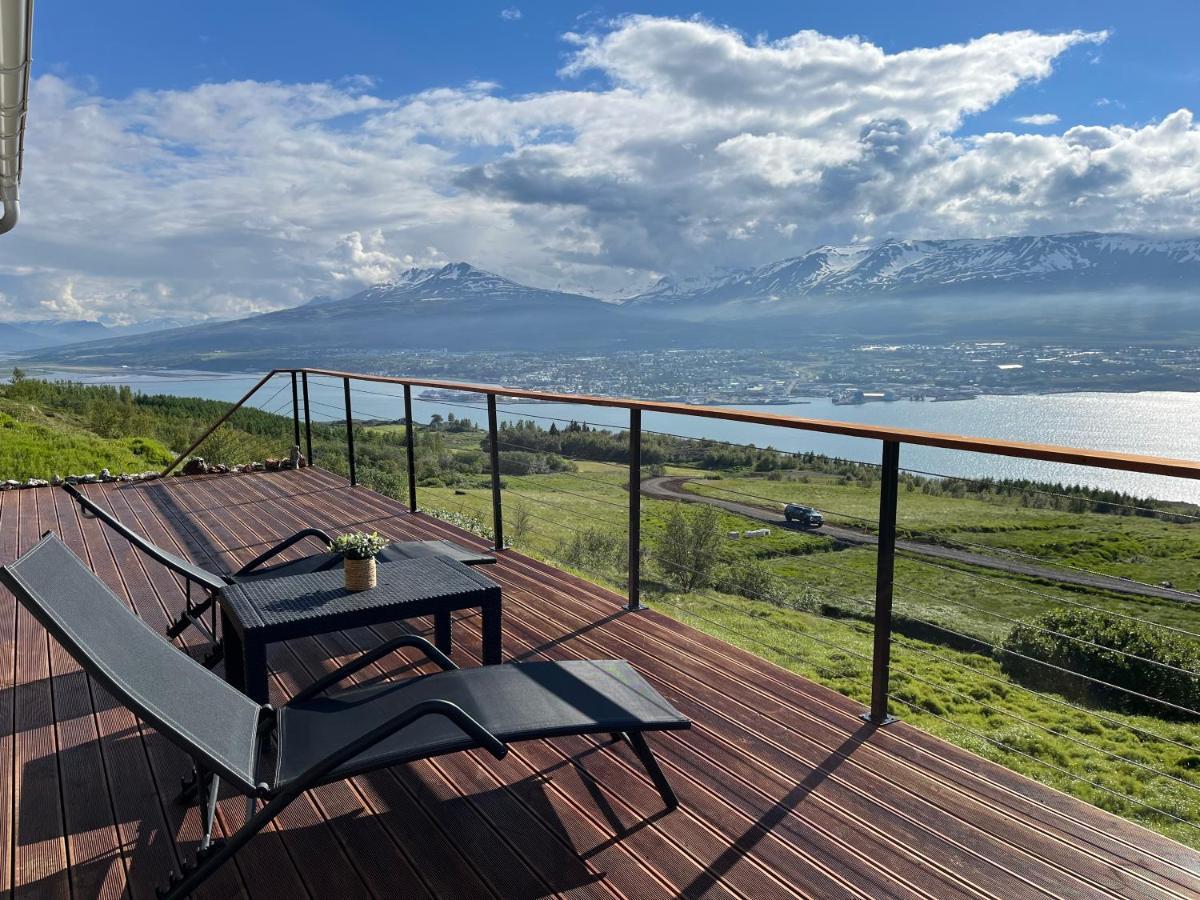 Akureyri - Cabin With An Amazing View Villa Bagian luar foto